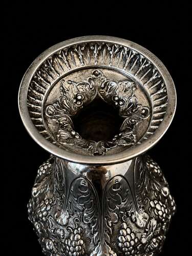 Antique Sterling Silver Caster, Wakely & Wheeler, London 1908, 24cm Tall