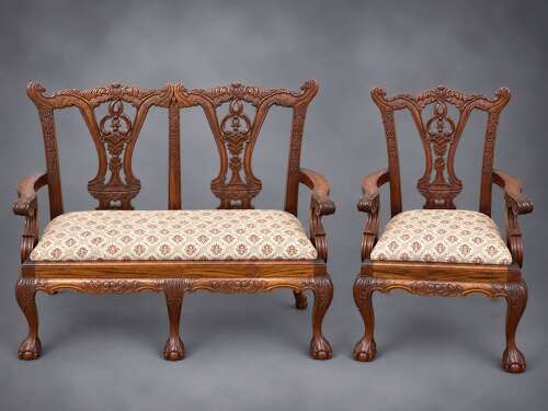 Antique-Style Children’s Sofa & Chair Set